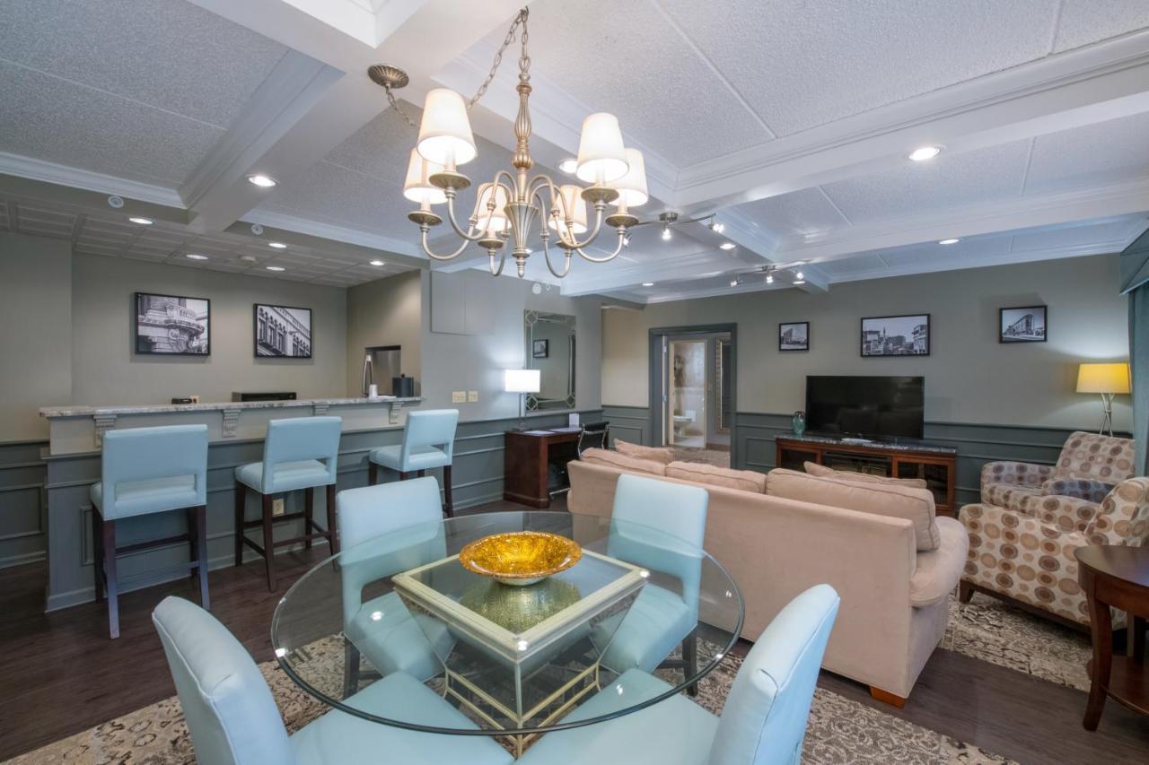 Best Western Plus Franklin Square Inn Troy Exterior photo